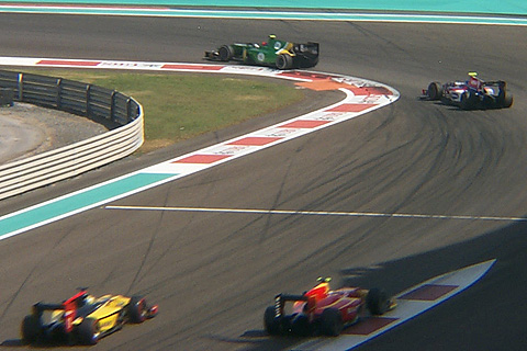 Alexander Rossi Leads the GP2 Field Going Into Turn 11