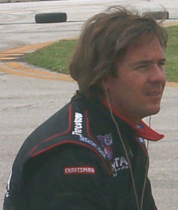 Jimmy Vasser on Pit Wall