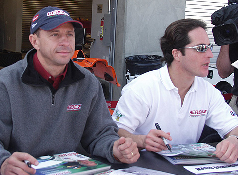 Roberto Moreno and Mario Dominguez