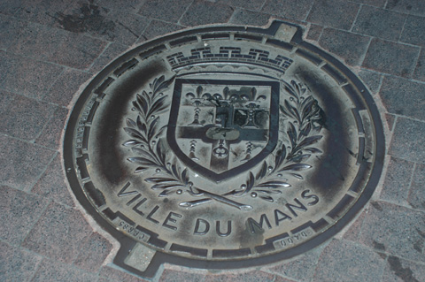Le Mans Town Manhole Cover