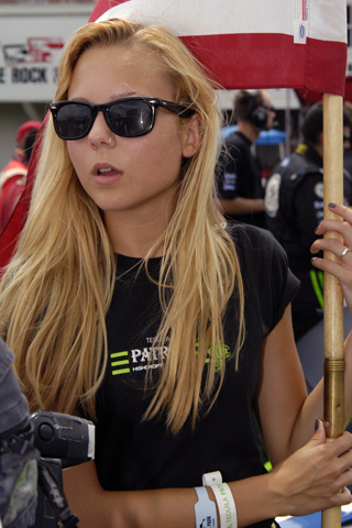 Patron Grid Girl