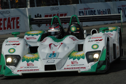 Lola B07/46-Mazda MZR-R LMP2 Driven by Ben Devlin and Gerardo Bonilla in Action