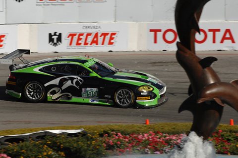 Jaguar XKR GT Driven by Bruno Junqueira and Cristiana da Matta in Action