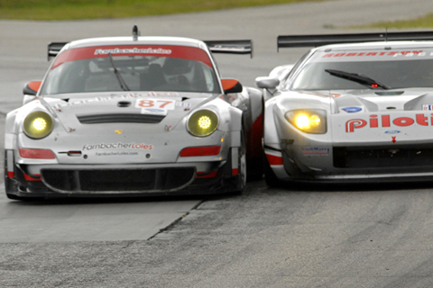 Porsche 911 RSR and Doran Ford GT Rubbing Fenders