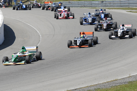 Start of Star Mazda Mosport Race