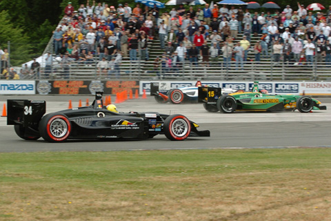 Oriol Servia Drags a Cone as He Reenters Track