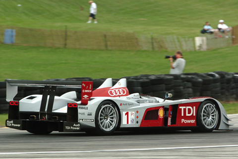 Audi R10 LMP1 Driven by Rinaldo Capello and Allan McNish in Action