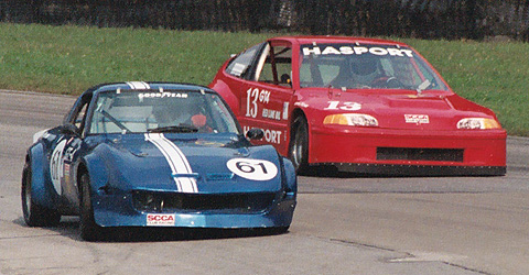 Thomas Drake and Keith Gillespie in GT4 Race