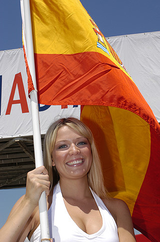 Flag Girl on Grid