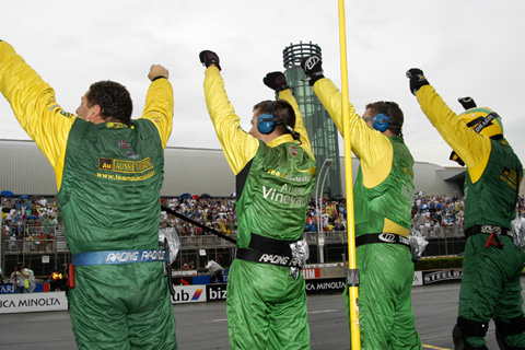 Will Power's Crew Celebrating