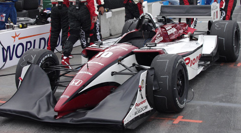 Tony Kanaan's Car In Pits