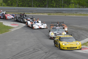 Cars Going Through Uphill Chicane Image